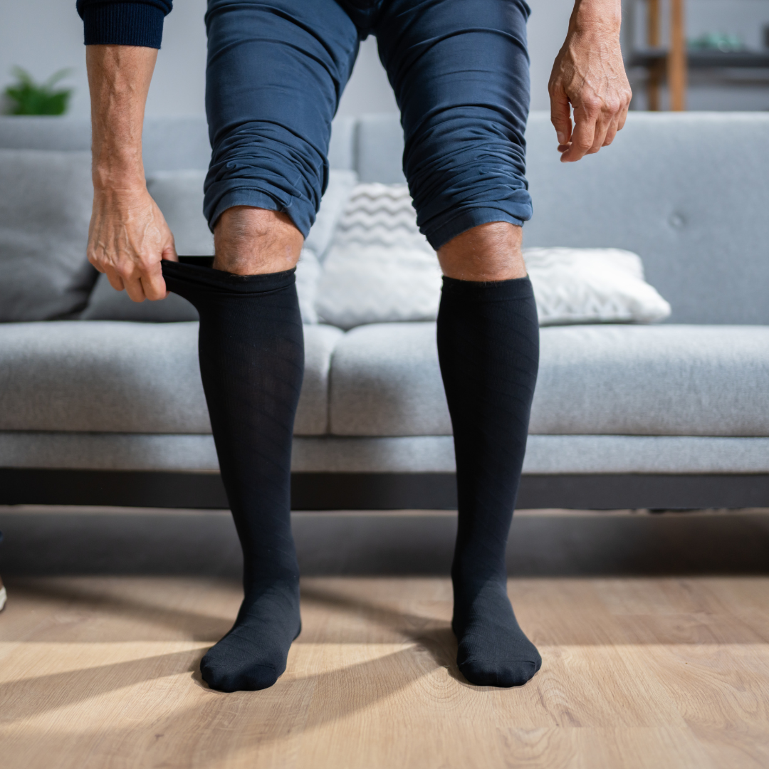 ZENOVA® – Chaussettes de compression | Anti-rétention & jambes légères